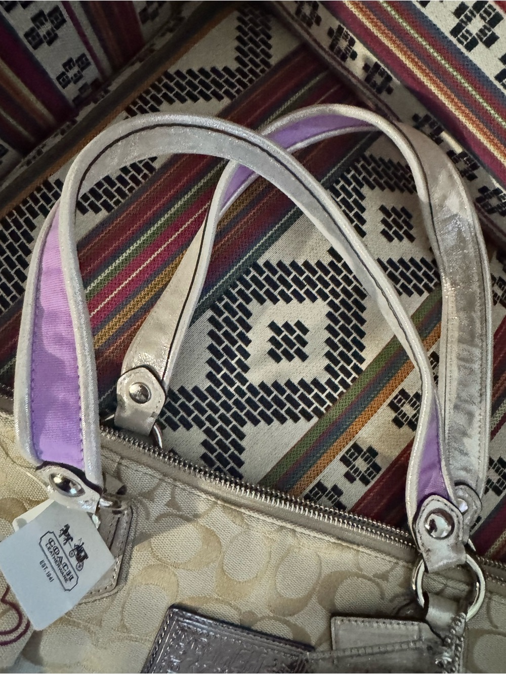 NWT COACH Poppy Canvas Handbag Beige Purple Heart Flower Embroidery Authentic - Picture 5 of 16